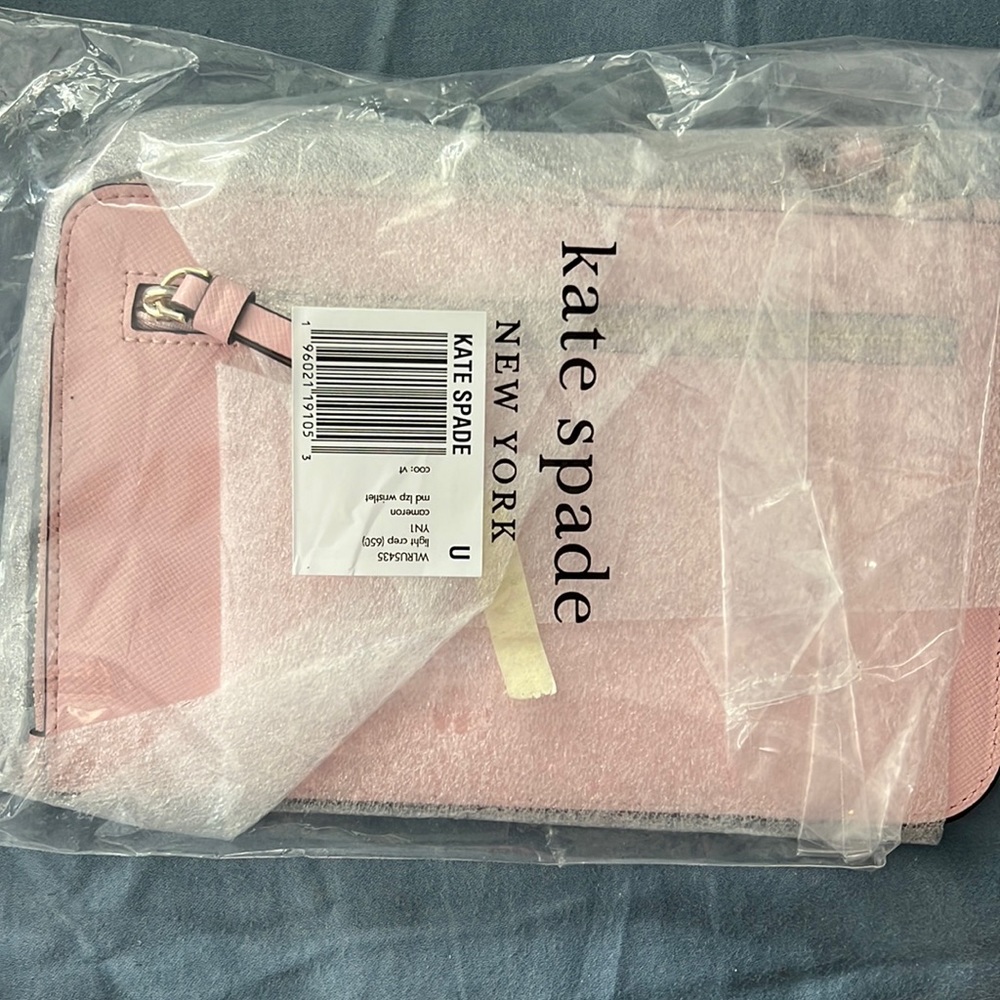 19. NWT Kate Spade Pink Wristlet